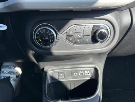 RENAULT Twingo Twingo III E-Tech Techno à vendre à Villefranche-sur-Saône - Image n°21