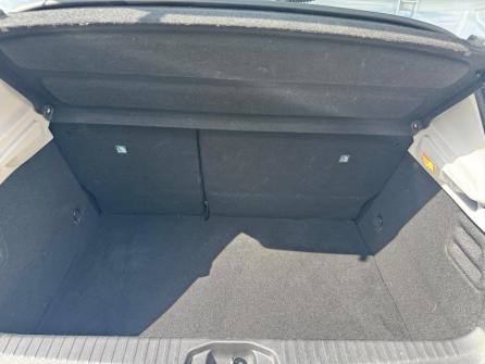 RENAULT Clio Clio E-Tech 140 Intens à vendre à Villefranche-sur-Saône - Image n°18