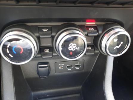 RENAULT Clio Clio E-Tech 140 Limited à vendre à Villefranche-sur-Saône - Image n°18