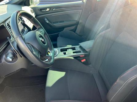 RENAULT Megane Mégane IV Berline TCe 300 EDC R.S. à vendre à Villefranche-sur-Saône - Image n°10