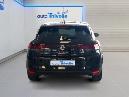 RENAULT Megane Megane IV Berline TCe 140 EDC Techno à vendre à Villefranche sur Saône - Image n°4