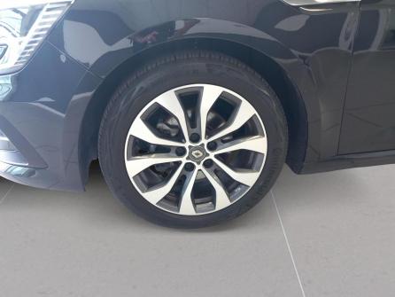 RENAULT Megane Megane IV Berline TCe 140 EDC Techno à vendre à Villefranche sur Saône - Image n°9
