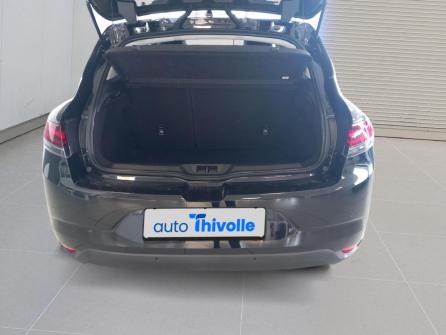 RENAULT Megane Megane IV Berline TCe 140 EDC Techno à vendre à Villefranche sur Saône - Image n°19