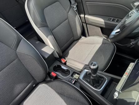 RENAULT Captur mild hybrid 140 Techno à vendre à Macon - Image n°24