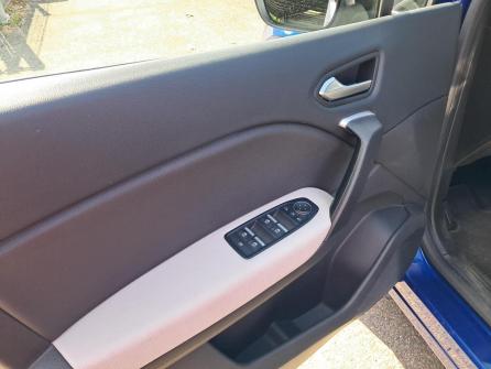 RENAULT Captur E-Tech Plug-in 160 Intens à vendre à Givors - Image n°11