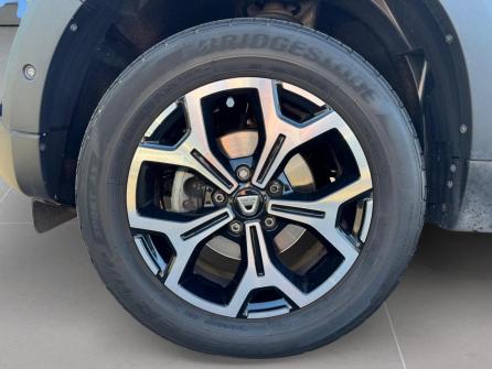 DACIA Duster TCe 130 FAP 4x4 Prestige à vendre à Saint-Chamond - Image n°9