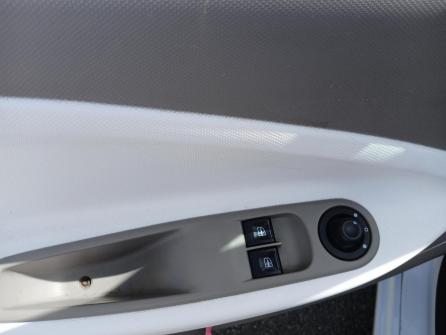 RENAULT Zoe Life Gamme 2017 à vendre à Saint-Etienne - Image n°11
