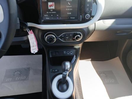 RENAULT Twingo Twingo III E-Tech Equilibre à vendre à Saint-Etienne - Image n°15