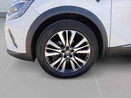 RENAULT Captur mild hybrid 160 EDC Iconic à vendre à Saint-Etienne - Image n°9