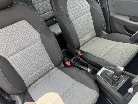 RENAULT Clio Clio E-Tech 140 Limited à vendre à Macon - Image n°23