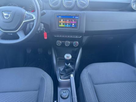 DACIA Duster TCe 150 FAP 4x4 Confort à vendre à Macon - Image n°15