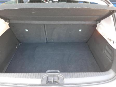 RENAULT Clio Clio TCe 90 Equilibre à vendre à Villefranche-sur-Saône - Image n°19