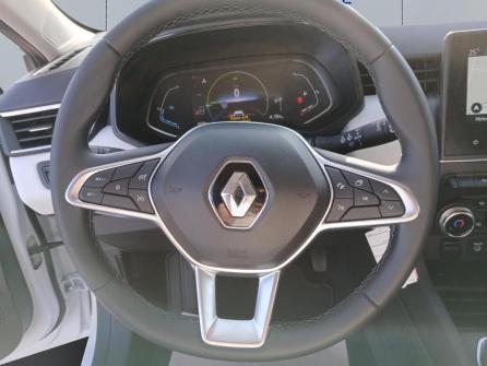 RENAULT Clio Clio E-Tech full hybrid 145 Evolution à vendre à Saint-Etienne - Image n°13
