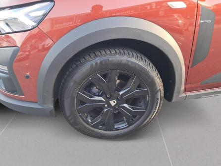 DACIA Jogger ECO-G 100 5 places SL Extreme + à vendre à Givors - Image n°9