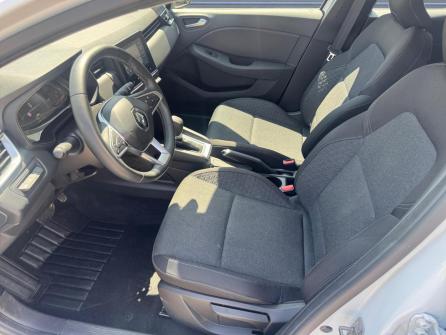 RENAULT Clio Clio E-Tech full hybrid 145 Equilibre à vendre à Macon - Image n°10