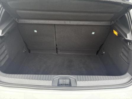 RENAULT Clio Clio TCe 90 Equilibre à vendre à Saint-Etienne - Image n°19