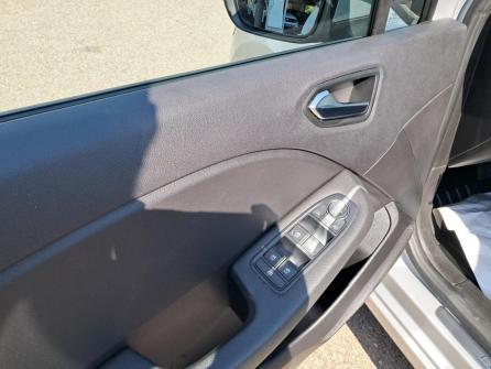 RENAULT Clio Clio E-Tech 140 - 21N Limited à vendre à Givors - Image n°11