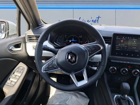 RENAULT Clio Clio E-Tech 140 - 21N Limited à vendre à Givors - Image n°13