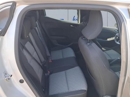 RENAULT Clio Clio E-Tech 140 - 21N Limited à vendre à Givors - Image n°18