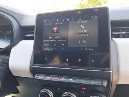 RENAULT Clio Clio E-Tech 140 - 21N Limited à vendre à Givors - Image n°20