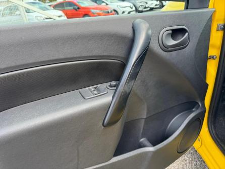 RENAULT Kangoo Express BLUE DCI 80 CONFORT à vendre à Macon - Image n°11