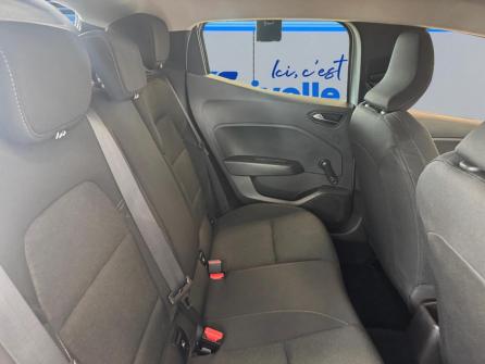 RENAULT Clio Clio TCe 90 Equilibre à vendre à Villefranche-sur-Saône - Image n°17