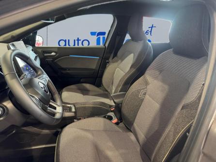 RENAULT Captur E-Tech full hybrid 145 ch Techno à vendre à Macon - Image n°10