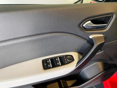 RENAULT Captur E-Tech Plug-in 160 Intens à vendre à Le Creusot - Image n°12