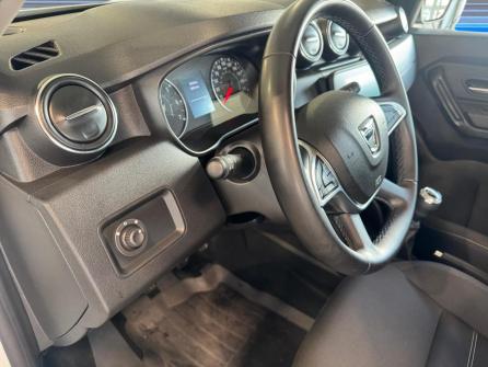 DACIA Duster Blue dCi 115 4x4 Confort à vendre à Macon - Image n°22